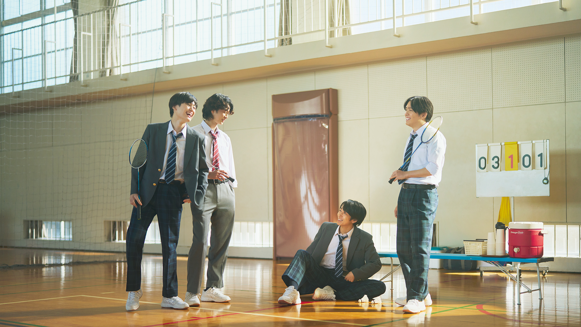 体育館での生徒たち